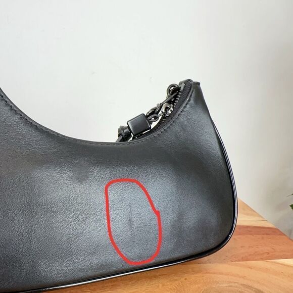 Pre-Owned Tory Burch Small Mercer Multi Pocket‎ Shoulder Bag - Picture 10 of 17